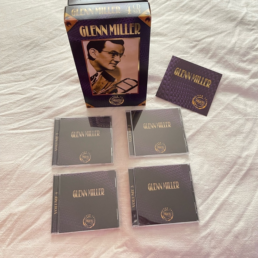 Glenn Miller Vintage Vaults 4 CD Boxed Set.